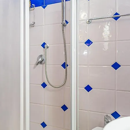 شقة Da 2 Fino A 4 Persone Giardino كابوليفيري