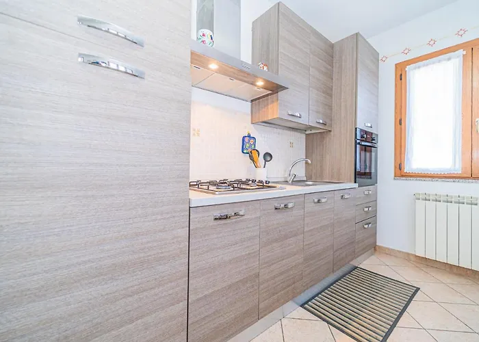 Da 2 Fino A 4 Persone Giardino קאפוליברי