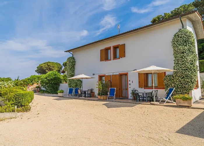 Da 2 Fino A 4 Persone Giardino *