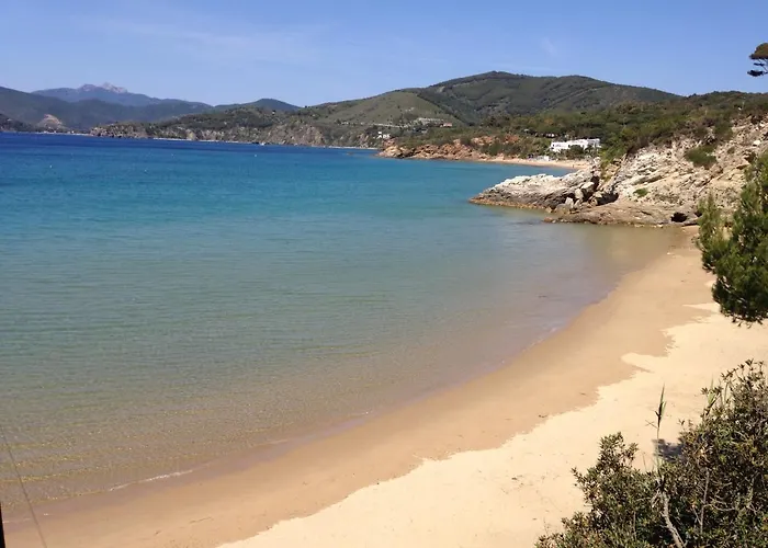 Da 2 Fino A 4 Persone Giardino * קאפוליברי